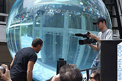 Magician David Blaine Drowned Alive in Lincoln Center, Manhattan