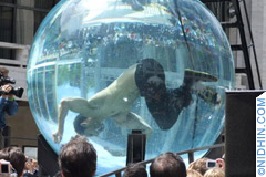 Magician David Blaine Drowned Alive in Lincoln Center, Manhattan